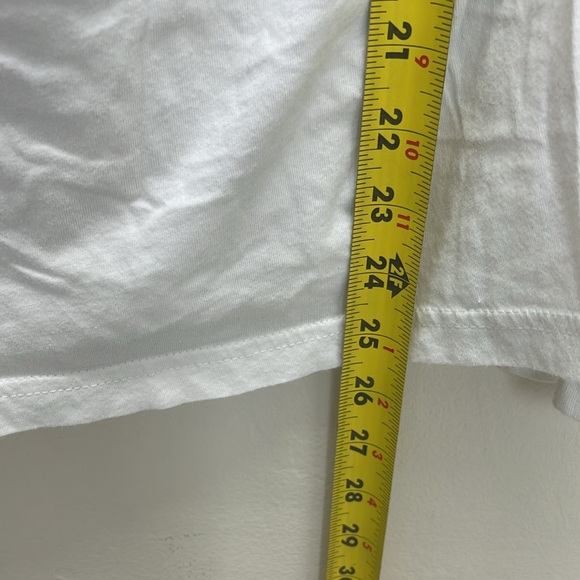 Yungblud Unisex Long Sleeve T-Shirt Tour limited edition hand signed Sz S - Picture 7 of 11